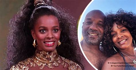 Inside ‘Coming to America’ Star Vanessa Bell Calloway’s。